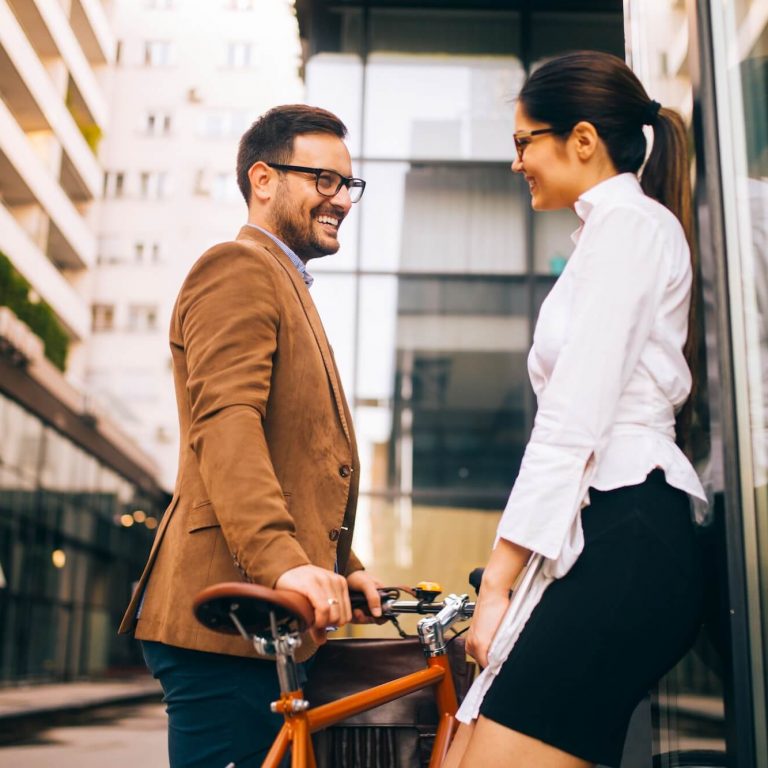 Frauen kennenlernen mit 7 Fragen: Anleitung für Schüchterne