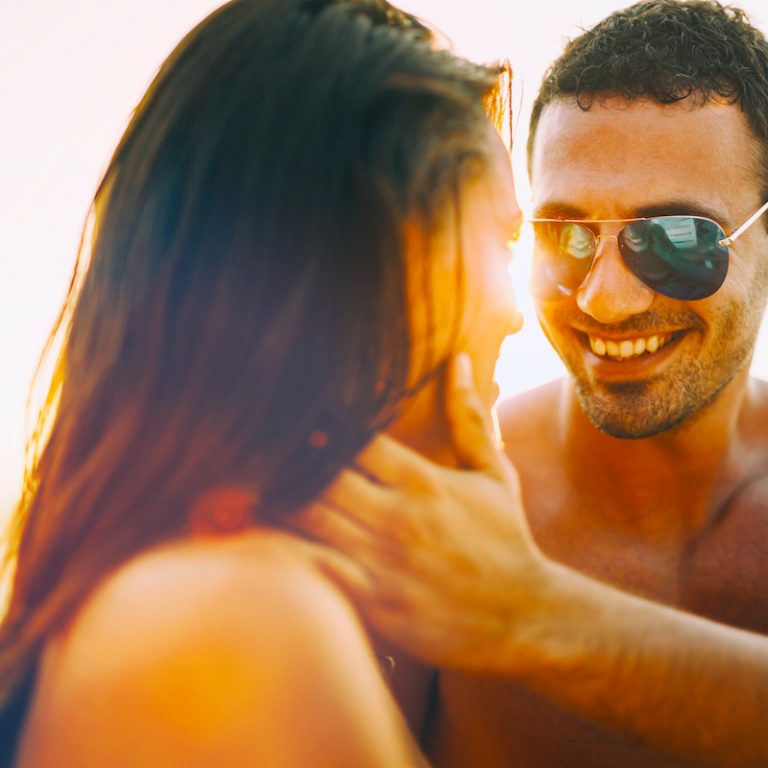 3 „Bad Boy“ Mindsets, um Frauen verrückt nach dir zu machen